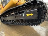 2016 Caterpillar 320D paletli ekskavatör yürüyüş takımı görünümü
