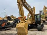 2024 Caterpillar 320CL pelle sur chenilles, vue avant trois-quarts