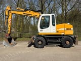 2008 Liebherr A314 LITRONIC wheel excavator side view