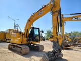 2021 JCB 140X LC crawler excavator, side view