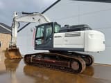 2015 Kobelco SK300NLC-10 crawler excavator side view
