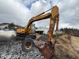 1985 Mitsubishi MS120-2 excavator side view