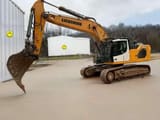 2021 Liebherr R945 S-HD crawler excavator side view