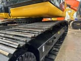2022 Caterpillar 323D crawler excavator undercarriage view