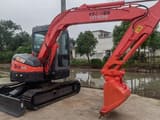 Hitachi Zaxis 55 mini excavator side view