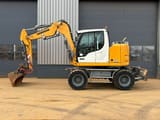 2018 Liebherr A910 wheel excavator, side view