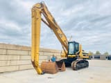 2001 Caterpillar 330BL crawler excavator, side view