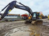 2018 Volvo EC300EL crawler excavator, side profile view