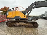 2016 Volvo EC300E NL crawler excavator, side profile view