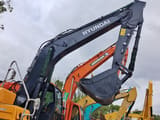 2024 Hyundai R225LC-9T crawler excavator, side view