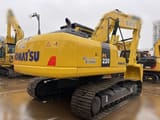 2024 Komatsu PC220 Raupenbagger, Ansicht von hinten-dreiviertel