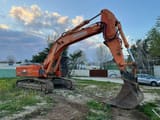 2009 Doosan DX420LC crawler excavator, side profile view