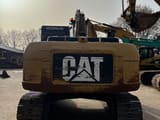Escavatore cingolato Caterpillar 320DL del 2009, vista posteriore