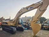2016 Caterpillar 330C crawler excavator, side view