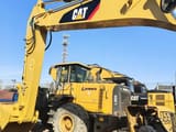 Escavatore cingolato Caterpillar 320D del 2020 vista laterale