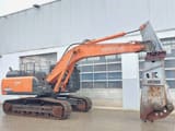 2019 Hitachi Zaxis 300LCN-6 demolition excavator side view