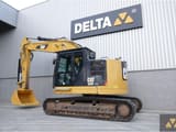 2016 Caterpillar 325FL CR crawler excavator, side view