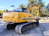 2014 Liebherr 906 crawler excavator, rear three-quarter view