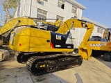 Caterpillar 320D2L pelle sur chenilles, vue arrière trois-quarts
