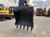 2019 Hyundai R300LC-9T crawler excavator bucket close-up