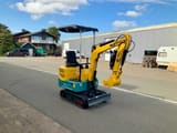 2025 DigSwift DS13G mini excavator, three-quarter front view