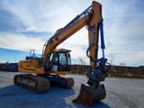 2015 Liebherr R920 crawler excavator, side view