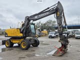 2009 Volvo EW160C wheel excavator, side view