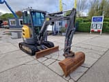 2018 Volvo ECR25D mini excavator, front three-quarter view