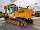 2000 Liebherr R924HDSL LITRONIC crawler excavator, rear three-quarter view