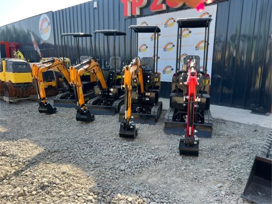 JPC KV12 mini excavator, front view