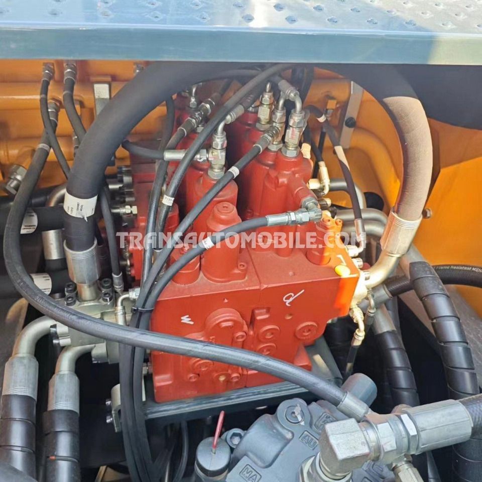2026 Hyundai HX 245 crawler excavator hydraulic control valve detail