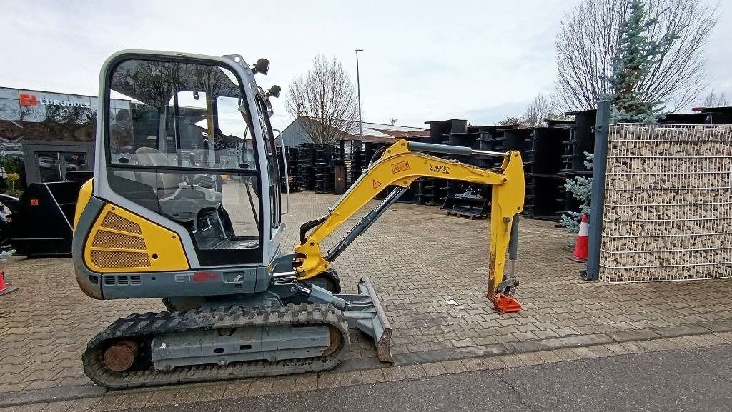 2018 Wacker Neuson ET24 mini excavator side view