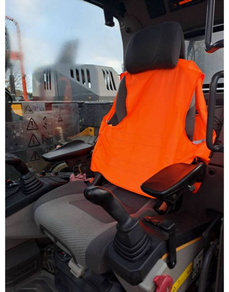 2019 Volvo ECR235 crawler excavator interior view 2019 Volvo ECR235 crawler excavator interior view