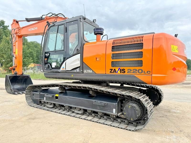 2025 Hitachi Zaxis 220LC crawler excavator side view