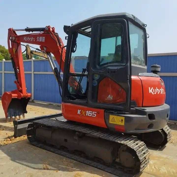 2023 Kubota KX165-5 mini excavator, side view 2023 Kubota KX165-5 mini excavator, side view
