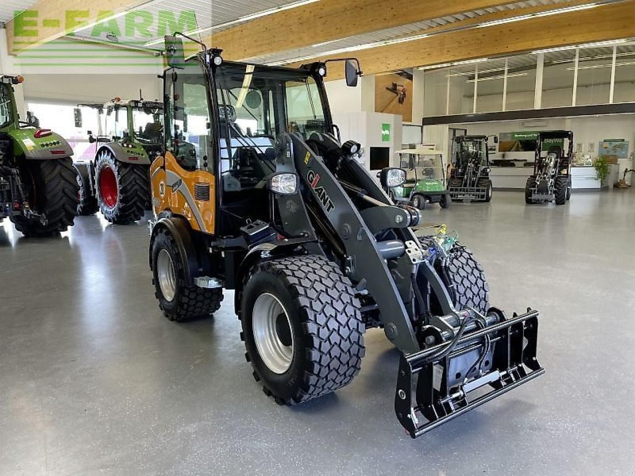 2024 Giant G5000 mini excavator, front three-quarter view 2024 Giant G5000 mini excavator, front three-quarter view
