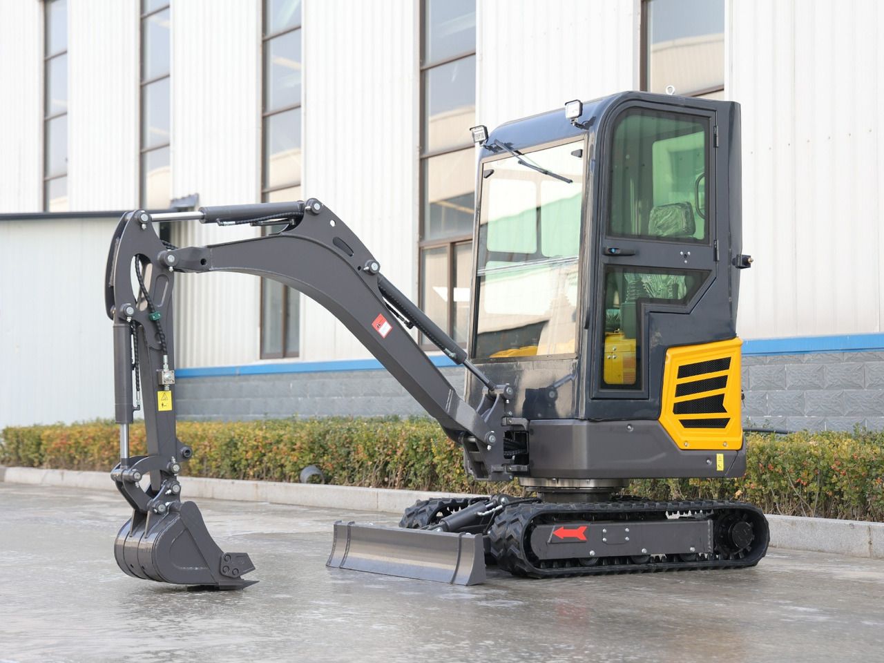 2025 Kubota MB 20-KSH mini excavator, side profile view 2025 Kubota MB 20-KSH mini excavator, side profile view