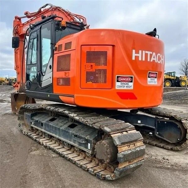 Hitachi ZX225 Crawler Excavator, rear three-quarter view Hitachi ZX225 Crawler Excavator, rear three-quarter view