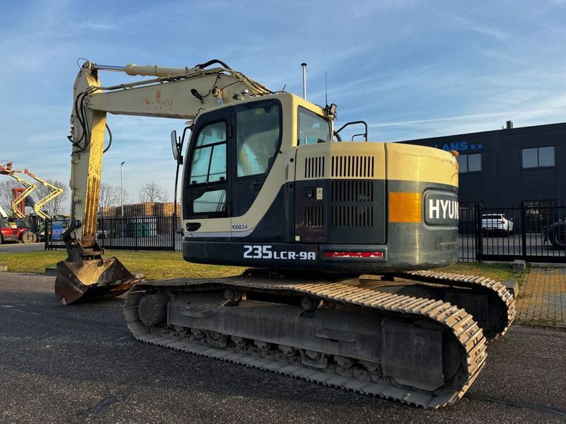 2014 Hyundai R235LCR-9A crawler excavator, side view