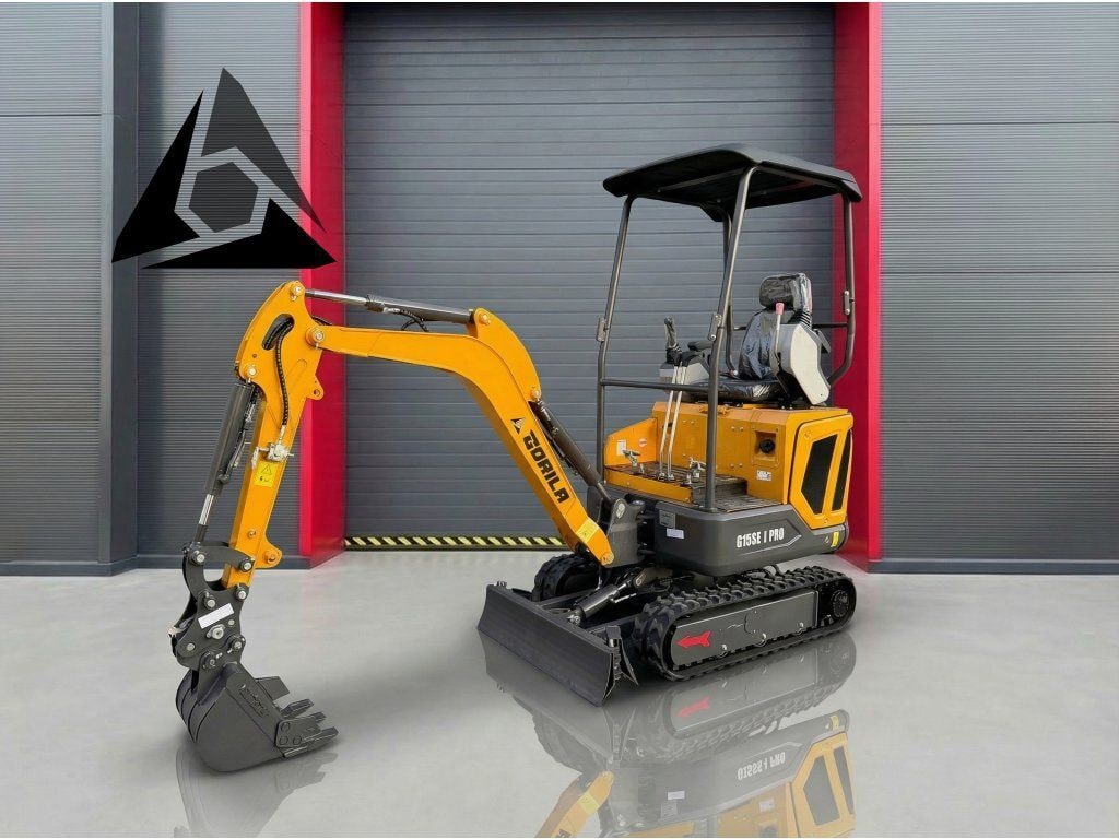 2026 Gorila G-16SE I PRO mini excavator, side view 2026 Gorila G-16SE I PRO mini excavator, side view