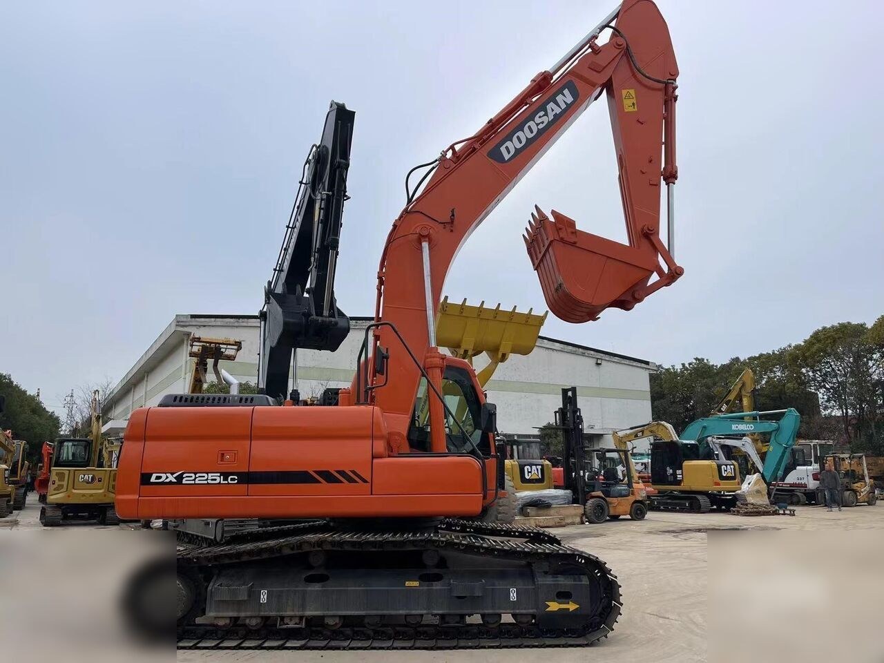 2024 Doosan DX225LC crawler excavator side view 2024 Doosan DX225LC crawler excavator side view