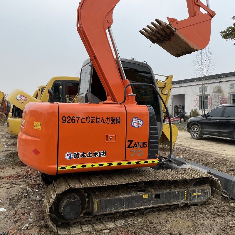 Hitachi Zaxis 70 mini excavator, side view