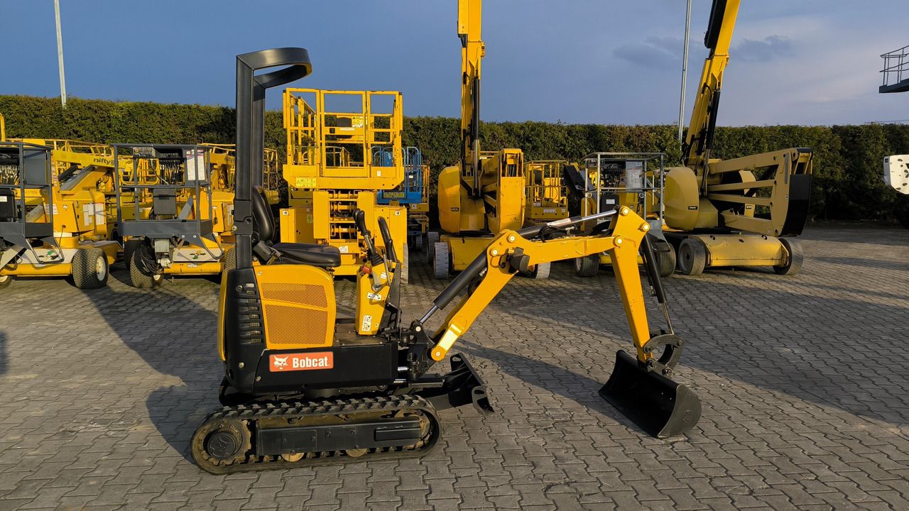 2018 Bobcat E08 AAEM mini excavator side view