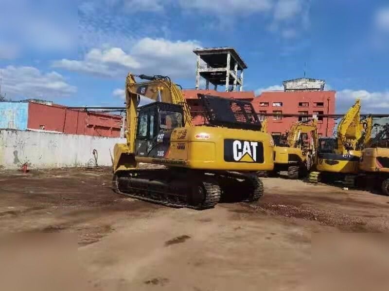 2012 Caterpillar 330C crawler excavator, rear three-quarter view 2012 Caterpillar 330C crawler excavator, rear three-quarter view