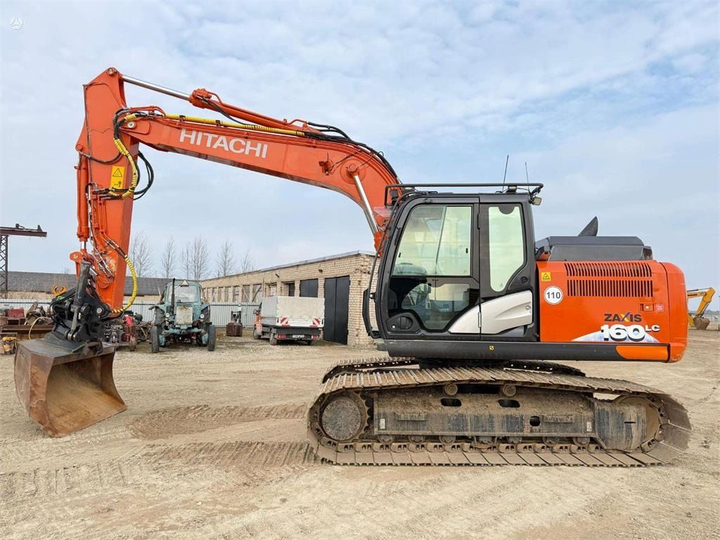 2020 Hitachi Zaxis 160LC crawler excavator, side view