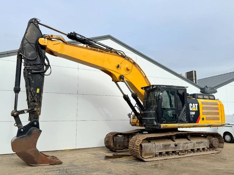 2018 Caterpillar 336FL crawler excavator, side profile view 2018 Caterpillar 336FL crawler excavator, side profile view