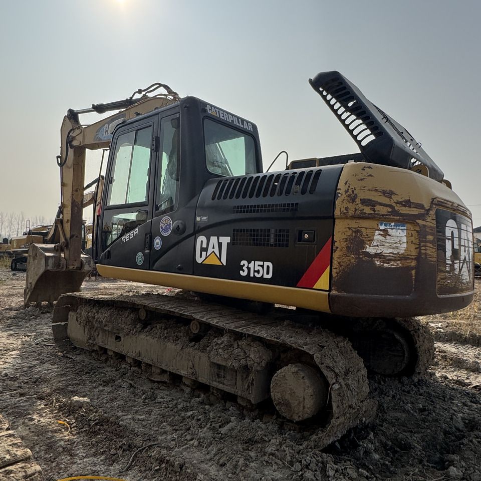 2021 Caterpillar 315D crawler excavator, rear three-quarter view 2021 Caterpillar 315D crawler excavator, rear three-quarter view