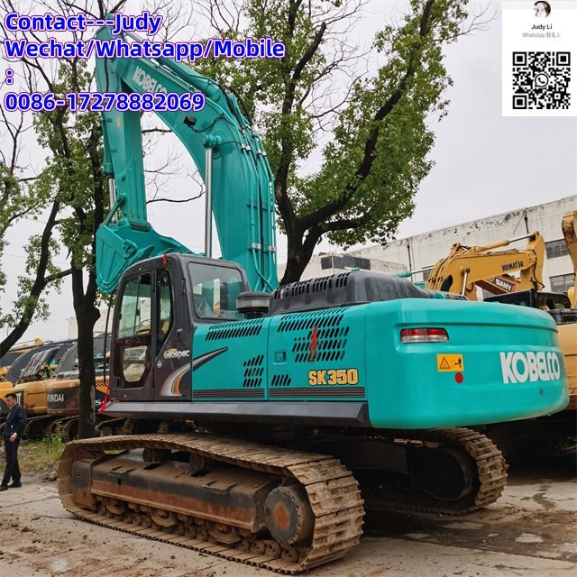 2019 Kobelco SK350 crawler excavator, rear three-quarter view