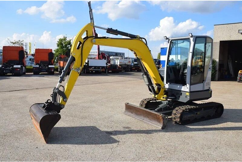 2021 Wacker Neuson EZ36 mini excavator, side view 2021 Wacker Neuson EZ36 mini excavator, side view