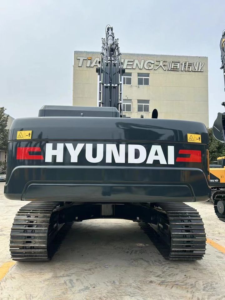 2026 Hyundai HX340HD crawler excavator rear view